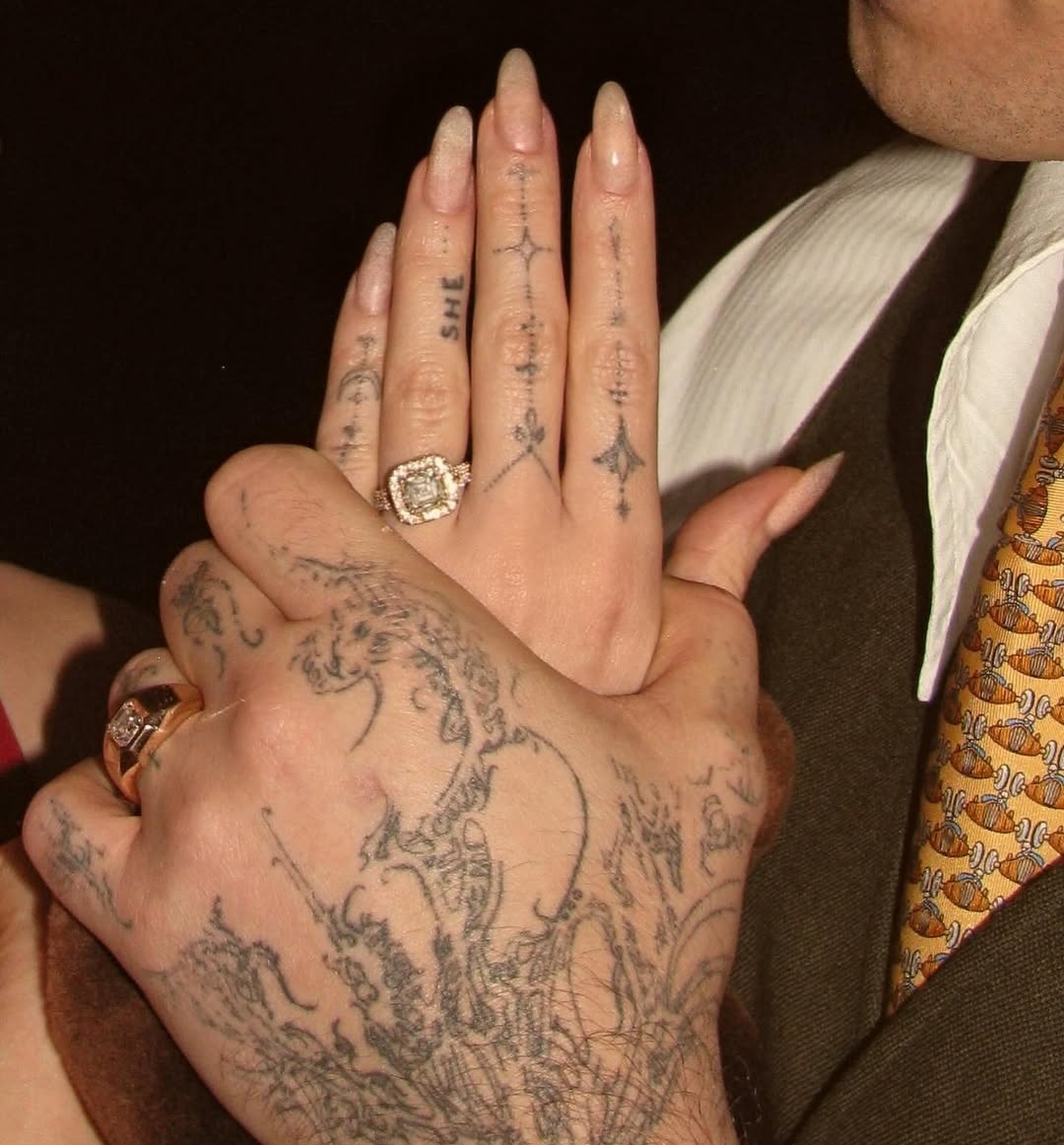 Redhead_Naya's tweet image. DOVE AND DAMIANO ARE OFFICIALLY ENGAGED