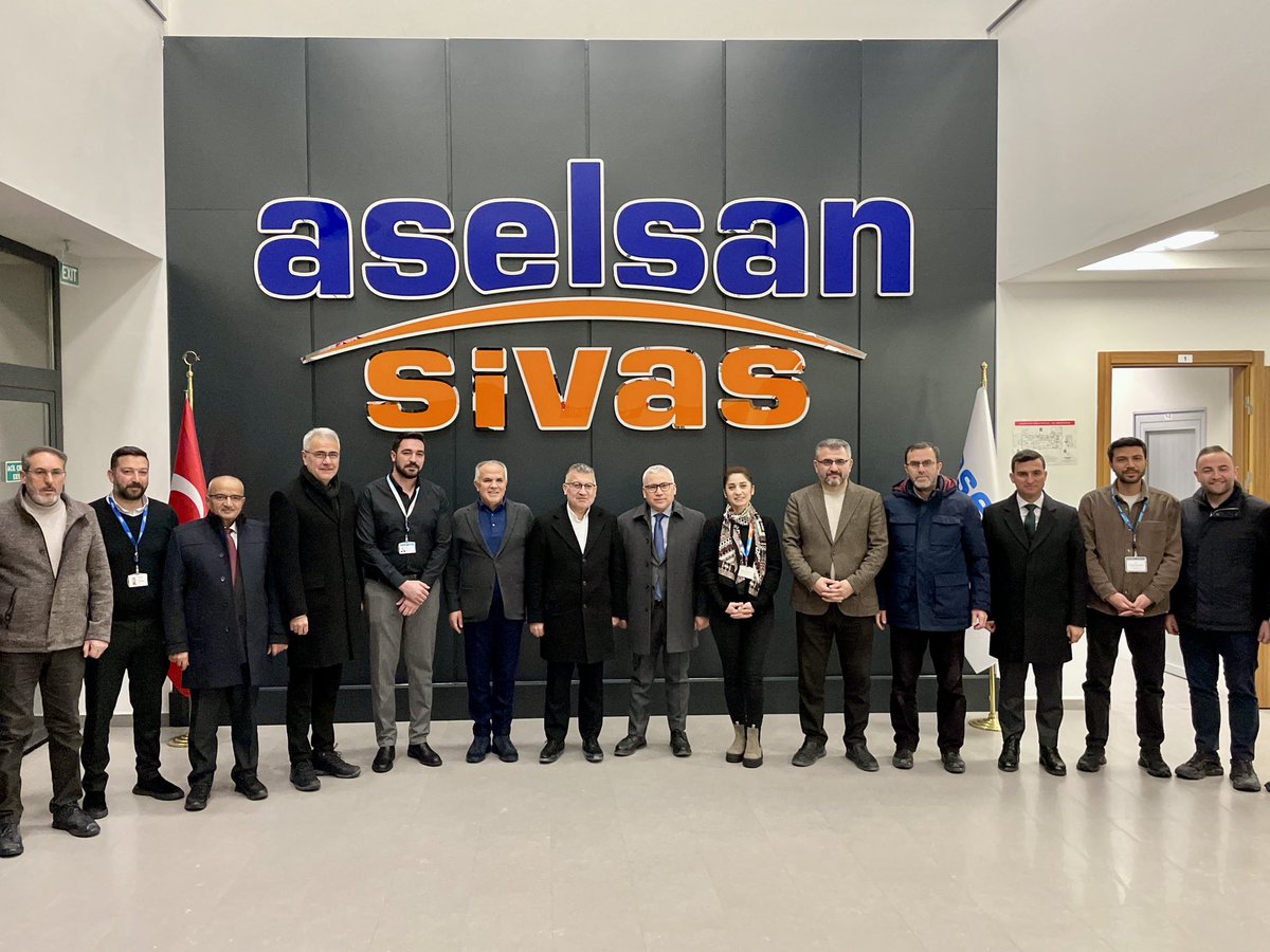Tesislerimizi ziyaret eden AK PARTi Grup Başkanı Sn. Abdullah GÜLER, Sivas Valisi Sn. Yılmaz ŞİMŞEK, Sivas Milletvekili Sn. Rukiye TOY, STSO Başkanı Sn. Zeki ÖZDEMİR ve İl Başkanı Sn. Yusuf TANRIVERDİ’ye üretmekten gurur duyduğumuz ürünlerimizi anlattık. Ziyaretlerinden dolayı