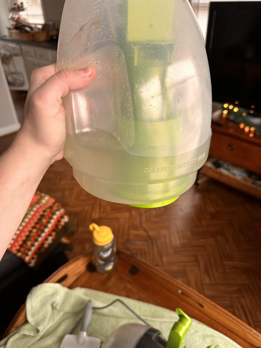 How do yall manage to get such dark brown fursuit soup?? This is after suiting at a campfire LOL