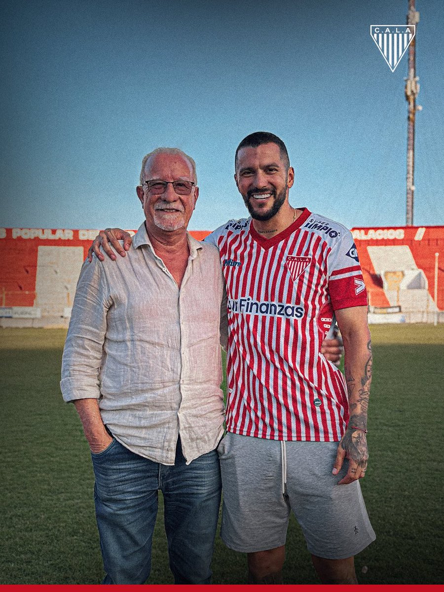 clublosandes's tweet photo. ¡𝐁𝐢𝐞𝐧𝐯𝐞𝐧𝐢𝐝𝐨 𝐧𝐮𝐞𝐯𝐚𝐦𝐞𝐧𝐭𝐞, 𝐃𝐚𝐧𝐢 𝐅𝐫𝐚𝐧𝐜𝐨! 🤩🇦🇹

El defensor de 34 años vuelve a vestir los colores con los que obtuvo el ascenso en 2014, siendo pieza fundamental de aquel recordado equipo. Llega desde el Club Atlético Grau, de la Primera División de Perú.

En su primera etapa en Los Andes, Franco disputó 59 partidos, todos como titular, entre las temporadas 2013/14 y 2014 y marcó dos goles.

¡Que lindo es tenerte de nuevo, Dani ! ¡Vamos por más!