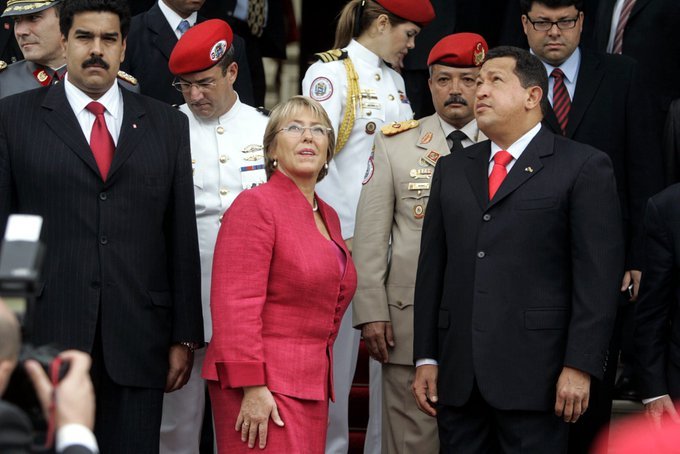 Bueno...ya sabemos que candidatura se fue a las re chuchas!!!
Hay que meterla presa
#VenezuelaLibre #TrumpHeroe
#Venezuela 
#LibertadParaVenezuela 
#NoBachelet