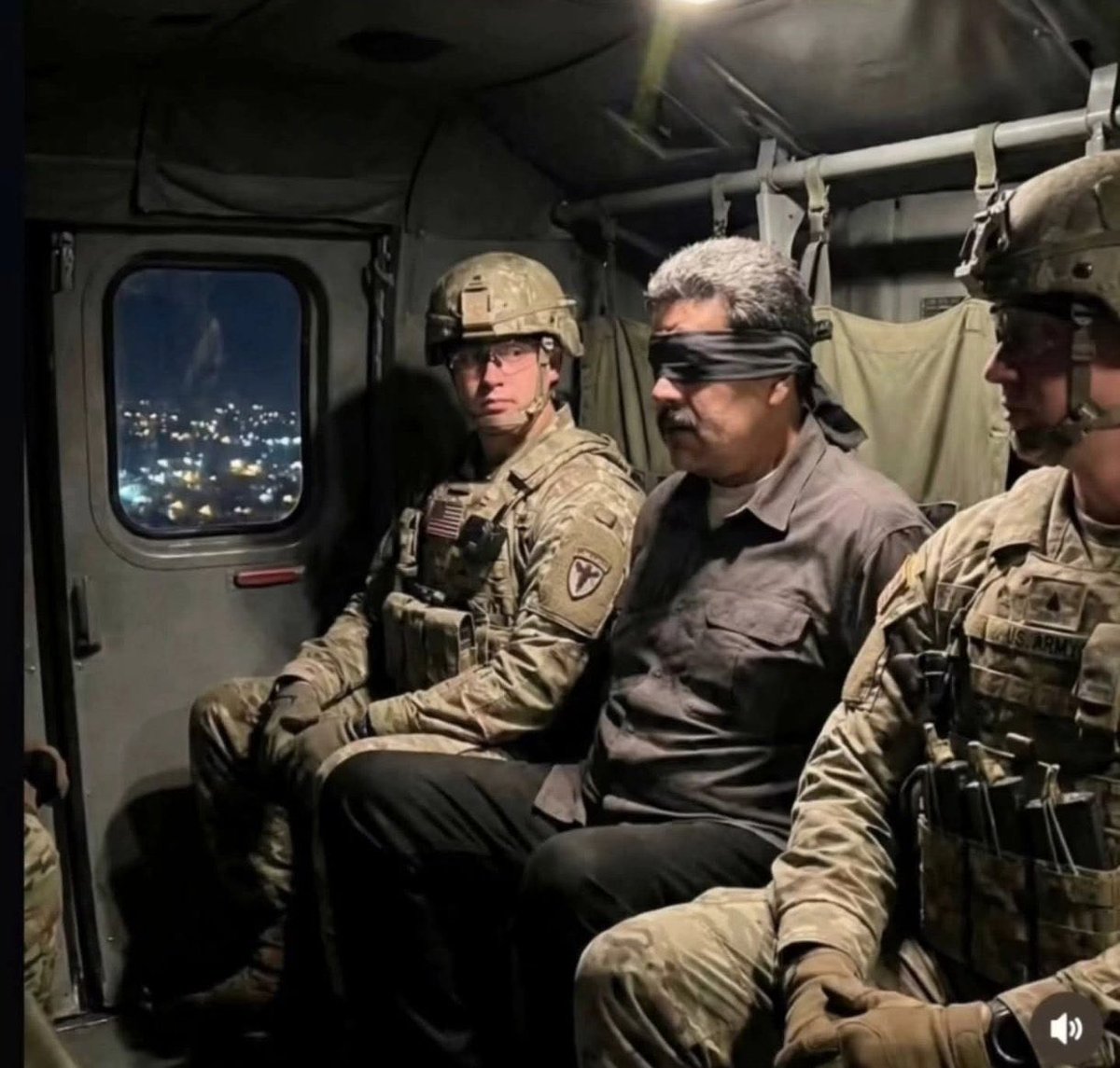ylcckmz's tweet photo. Bir ülkenin devlet başkanını egemenlik ve insan haklarını çiğneyerek kaçıran ABD, modern çağın en büyük haydutudur.
Buna susan dünya ise bu suça ortak olan korkaklardır.

#Venezuela #NicolasMaduro #Maduro #VenezuelaLibre https://t.co/7TJAHvcje5