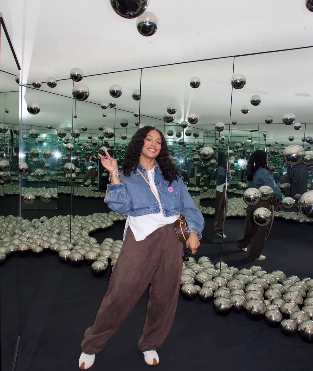 luv4_zatima's tweet image. 😩🥰🩵🤎 #luvcrystalrenee #NewYear2026 #kips #SistasOnBET #ZatimaOnBETPlus