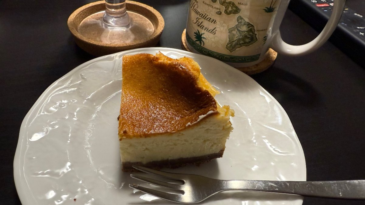 PAN_TOKA_YOU's tweet photo. おいしいチーズケーキ、できました！😃
https://t.co/6j1BESzXtL

【ケーキ】50代ブログ/めっちゃ美味しいチーズケーキできた/うちの2026年のカレンダーたち/なんとなく音声付き
https://t.co/6j1BESzXtL https://t.co/MUEe7W8Arf