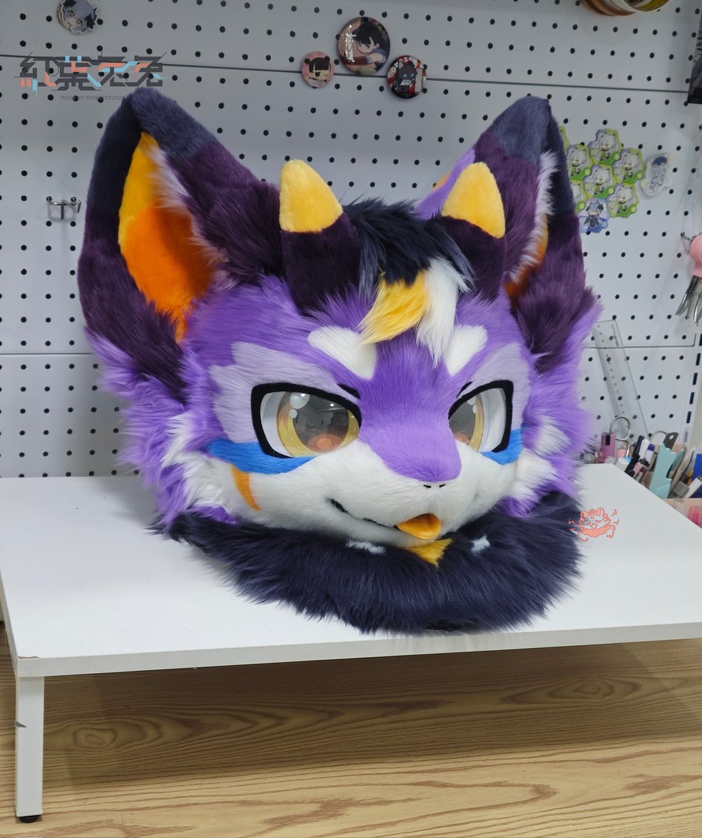 The last commission of the 2025 year！
I still need to spend some time figuring out how to make his wings.
#fursuit #fursuits #fursuiter #fursuitmaker #fursuitcommission #furry #furryart #kemono #FursuitEveryday