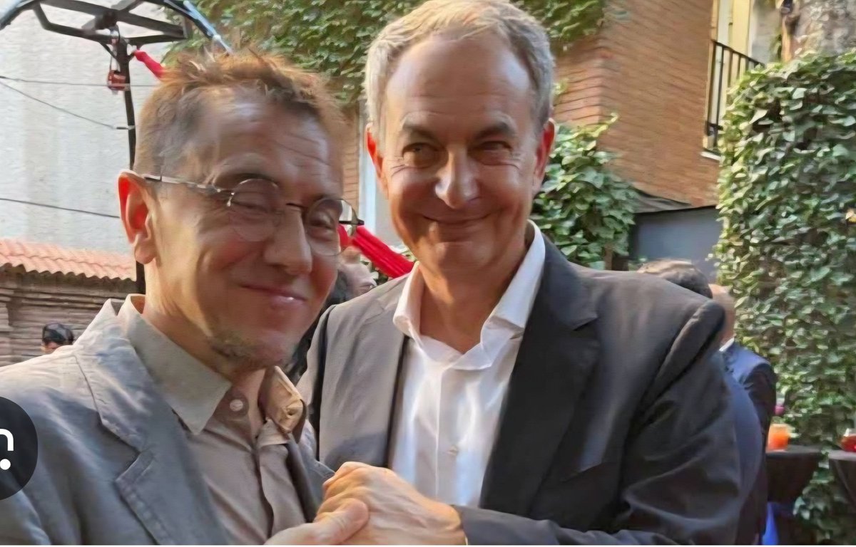 NCReRod's tweet image. Chicos, por donde estáis? 
@RodriguezZapatero @MonederoJC
En primera fila para apoyar, en el banquillo para explicar... @DonaldTrump siguiente destino, España, aquí está sucio hasta el apuntador ... @PabloIglesias @IreneMontero @ionebelarra 
@sanchezcastejon