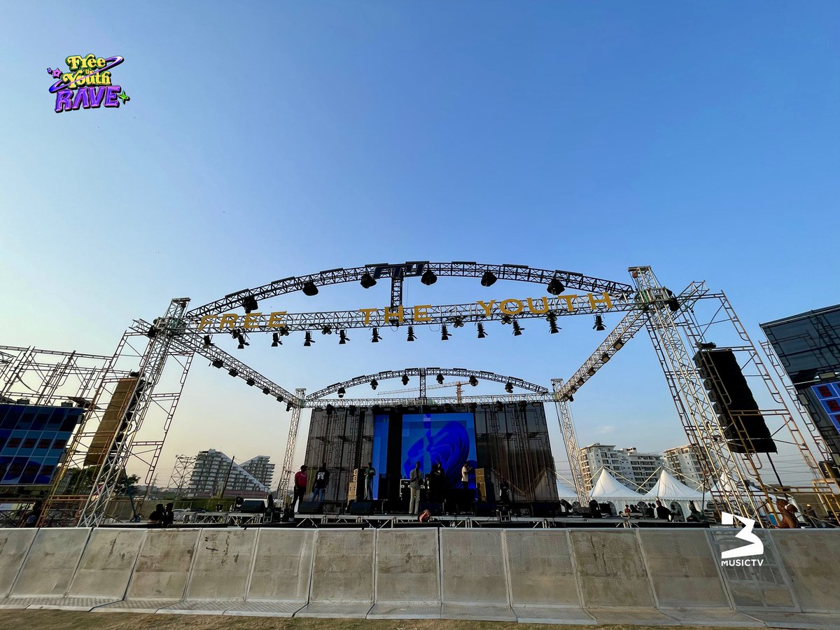 3musicnetworks's tweet image. 🚨🚀: FREE THE YOUTH RAVE; #3MusicTV is live and active!🔥

Stay tuned to this space for more updates!🤩

#3MusicTV #FTYRave