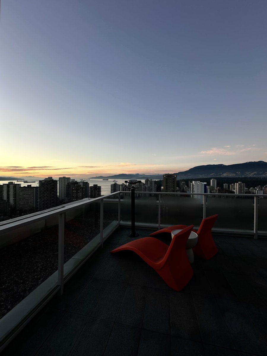 spravko's tweet image. 