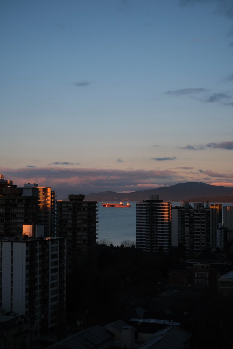 spravko's tweet image. 