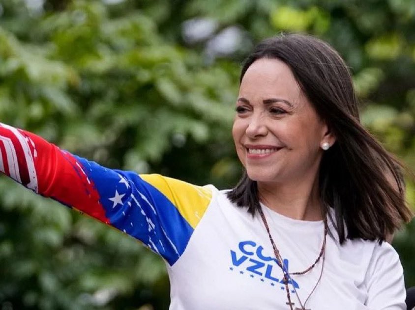 LeadingReport's tweet image. BREAKING: Nobel Peace Prize winner and Venezuelan opposition leader Maria Corina Machado says “We are ready to take over the government.”

74% chance she enters Venezuela by January 31st.