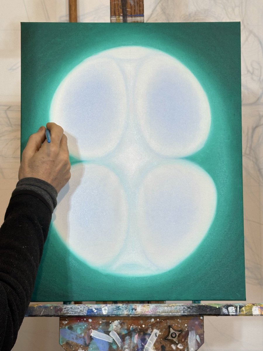 MEAR ONE tweet media