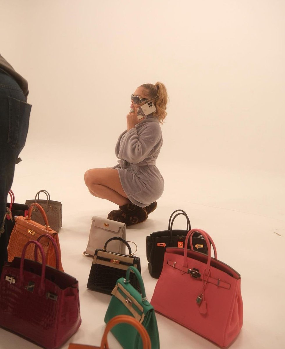 𝑳𝒂𝒃 𝑪𝒂𝒏𝒅𝒚 tweet media