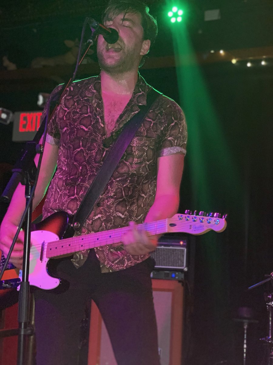 valorsband's tweet photo. TONIGHT at @DayBlockBrewing 

7pm - Sunsets Over Flowers
8pm - Sigcell
9pm - Valors https://t.co/ibIwBINUiY