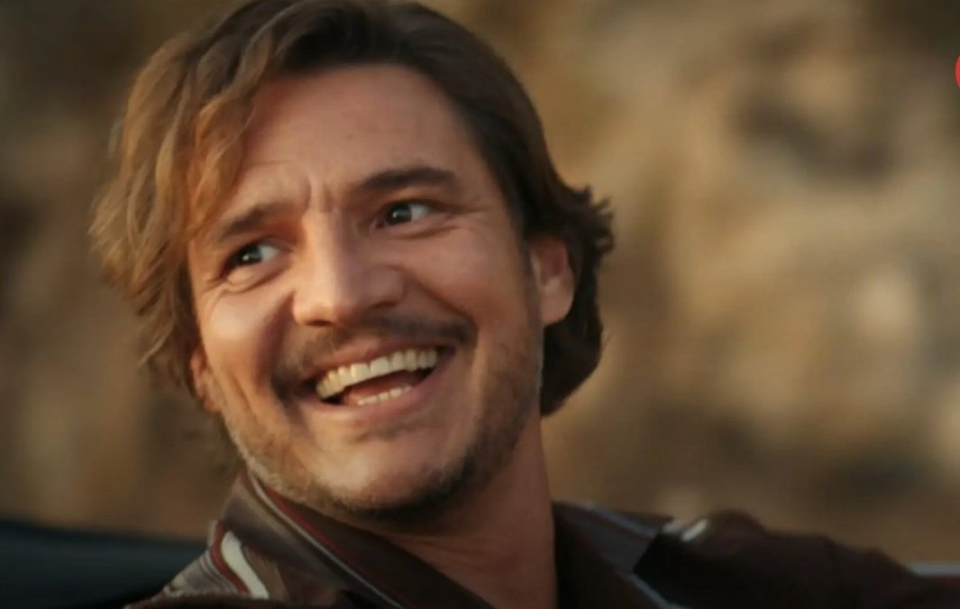 La gente, desesperada, comprando bultos de comida y yo comprando bultos de refrescos.