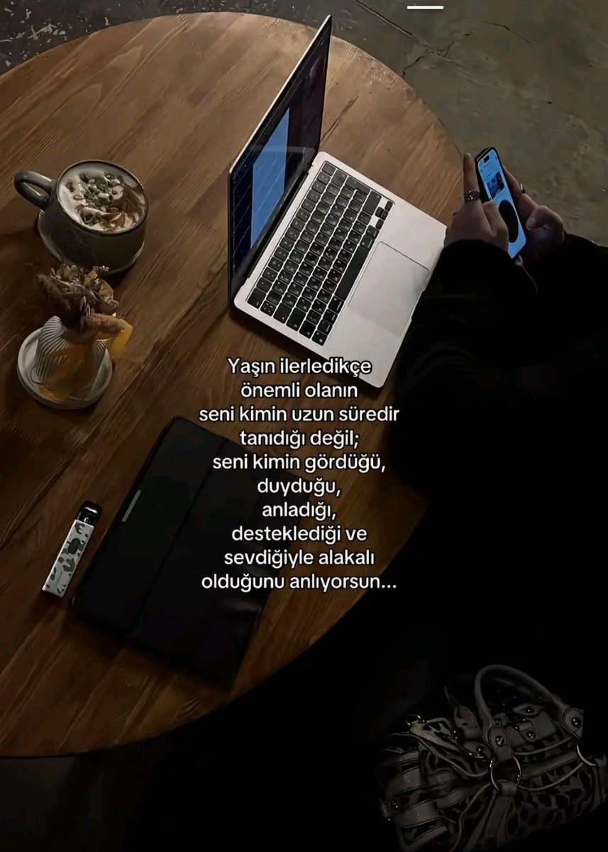 sinem (@kimbusnem) on Twitter photo 