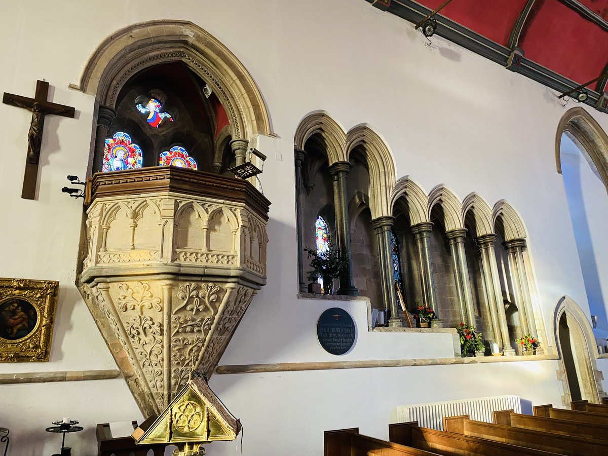 Dr Francis Young tweet media