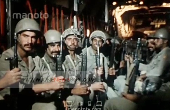 Imperial Iranian Infantrymen being transported in a CH-47.