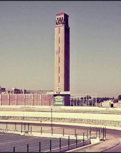 Un tifo para honrar al ALBINEGRISMO. 

Un sentimiento indestructible que se transmite de generación en generación y del Sequiol a la Torre Maratón.