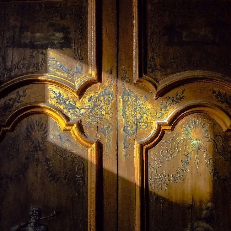 Denmiştir ki: 
“senden istenen cebinde bir mushaf'ın bulunması değil, ahlâkında bir âyetin okunmasıdır”