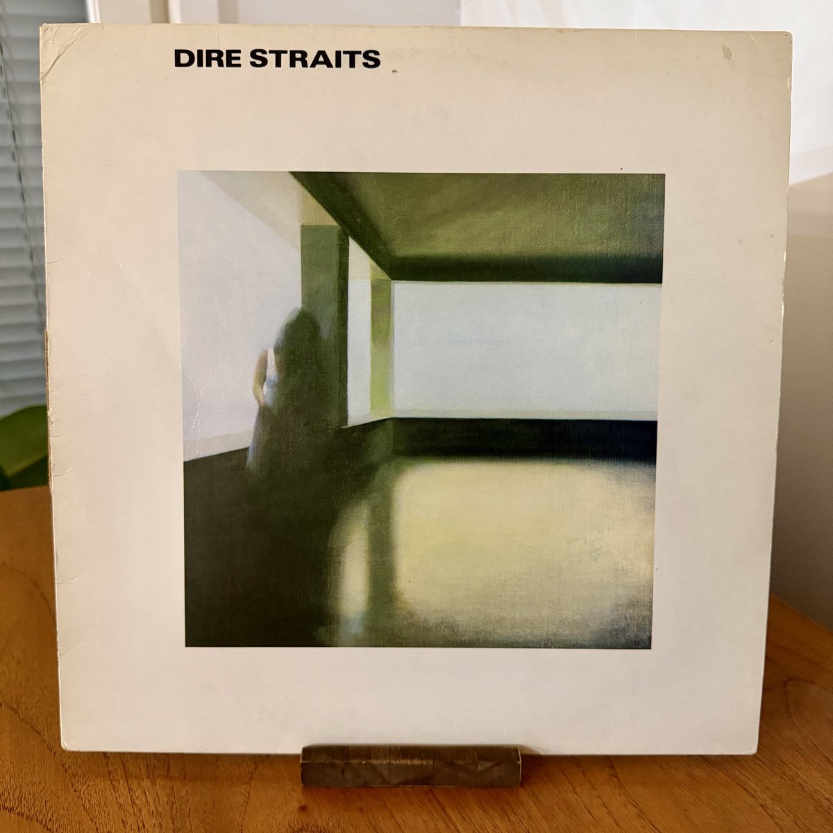 jussiertio's tweet image. 🎶"Some day baby when the river runs free / It’s gonna carry that water of love to me"🎵

Dire Straits – Dire Straits 

(1979 Scandinavia, Reissue)

@direstraitshq #DireStraits #nowspinning #vinylrecords #vinylcommunity