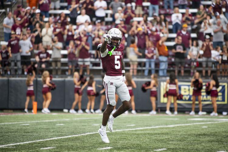 DWCInfo's tweet photo. Would sure love to see this young man @KyonLoud playing for my alma mater @CalFootball . Bay Area kid, great grades/character, lunch pail work ethic, tons of quality experience/production playing man to man, and he comes from NFL pedigree (father was NFL WR). 

Very excited for this young man’s future. Somebody is gonna get a highly motivated player with a whole lot to prove. 

#GoBears 
#Student1stAthlete2nd