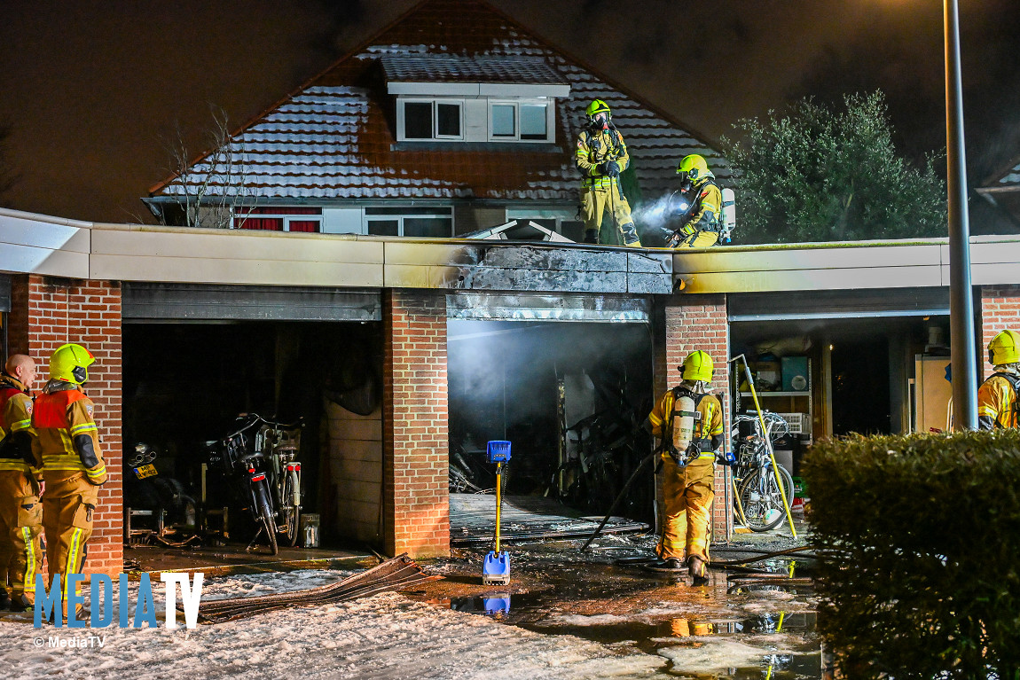 Garagebox volledig uitgebrand aan de Planciusdreef