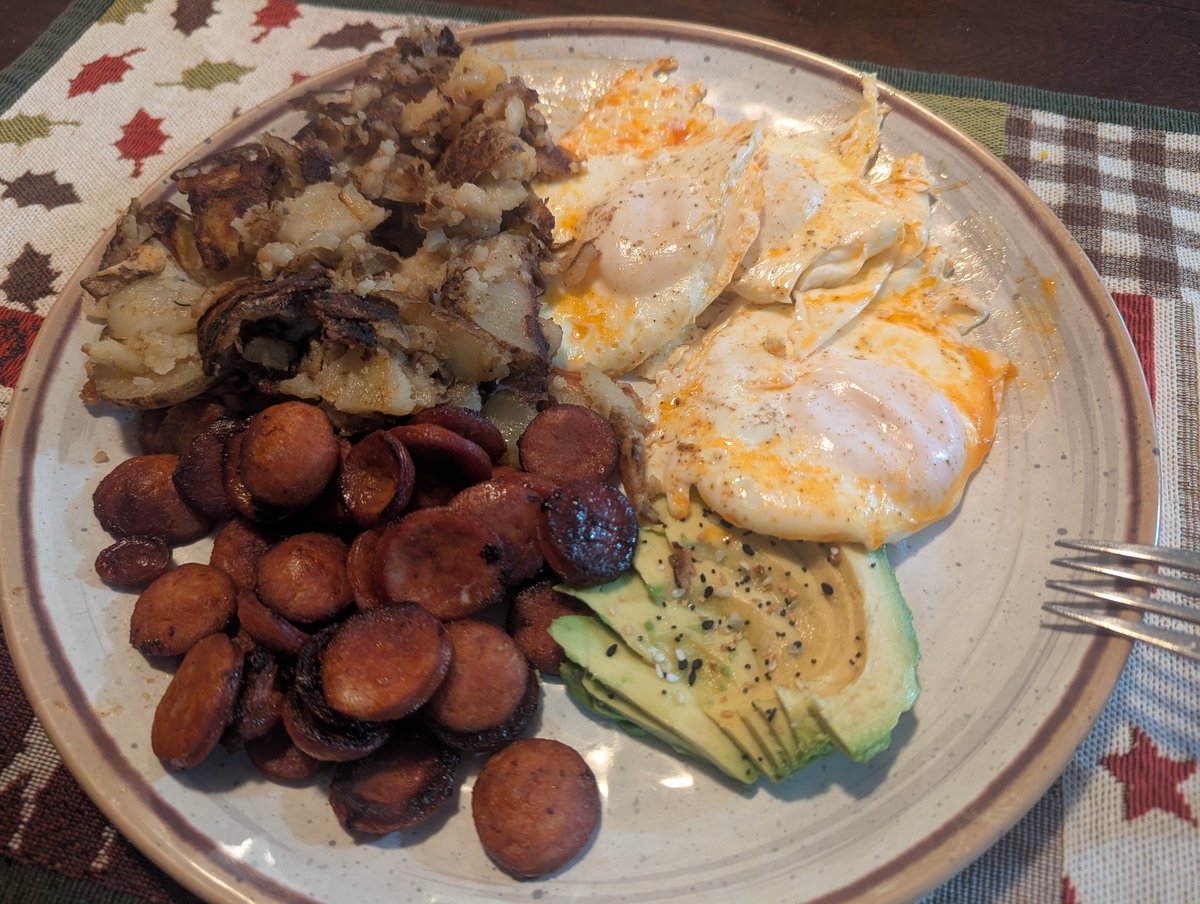 ChefRyanG's tweet image. When the homies ask for hangover breakfast, I oblige.