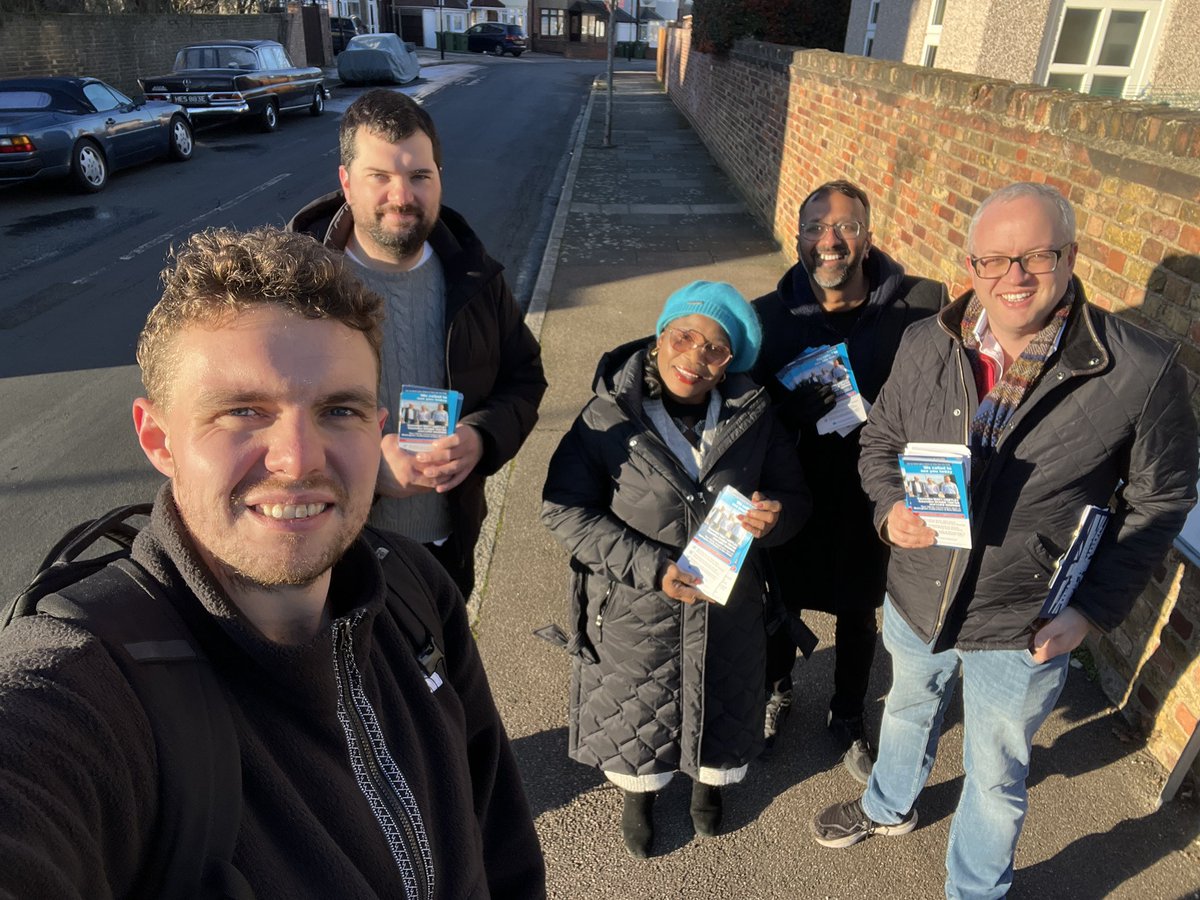 Charlie Davis tweet media