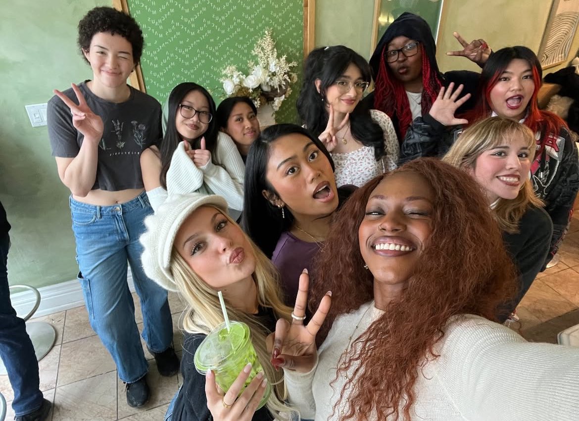 📲| Say Now with their canadian saylors today in Canada for their fan meet up!