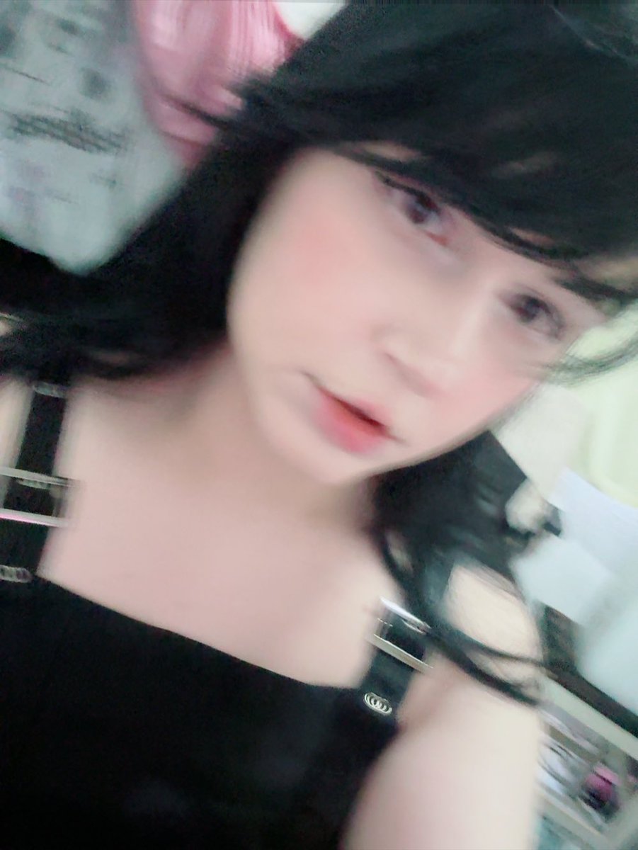 RootohRemy's tweet image. Eu sai pra comer aborguer