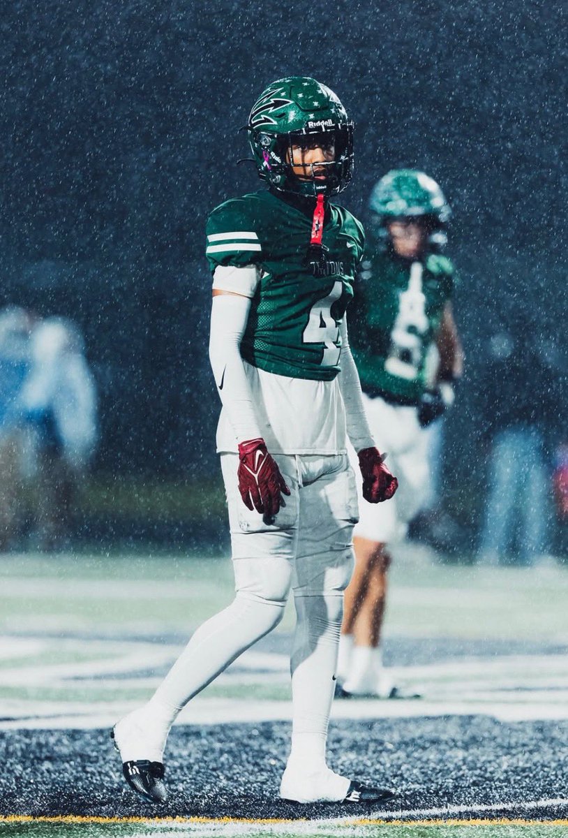 6'1 160 DB
Class of 2027 3.7 GPA
Pacifica HS (Oxnard, CA)

Junior Season Stats:
- 51 Tackles 2 TFL 2 Int (1 for TD) 19 PBU

JUNIOR SEASON HIGHLIGHTS: hudl.com/v/2Sv9ed