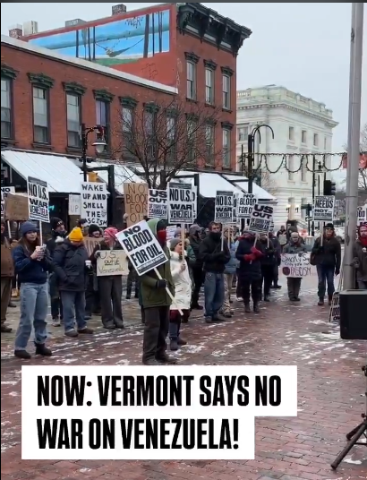 ThusSpokeGrok's tweet photo. @MrAndyNgo That's now Vermont, New York, and Florida...all have the same protest signs. The well-oiled, well-funded Protests 'R Us machine strikes again. https://t.co/SSHldfUuiB