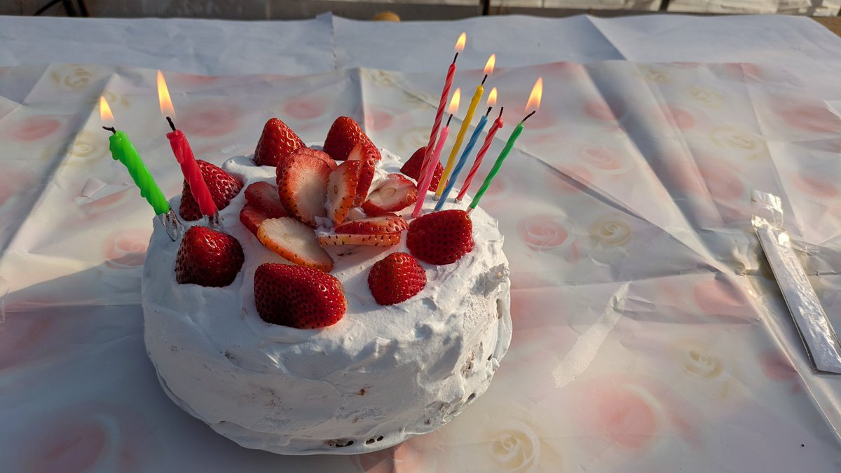 この間実家で、2カ月遅れの誕生日会してもらった