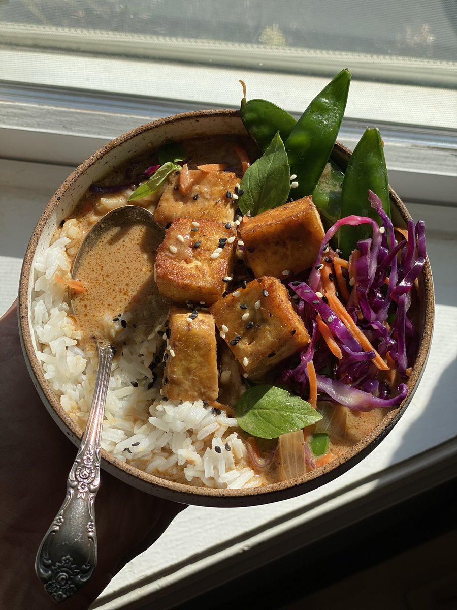 Sarah Bond | Live Eat Learn tweet media