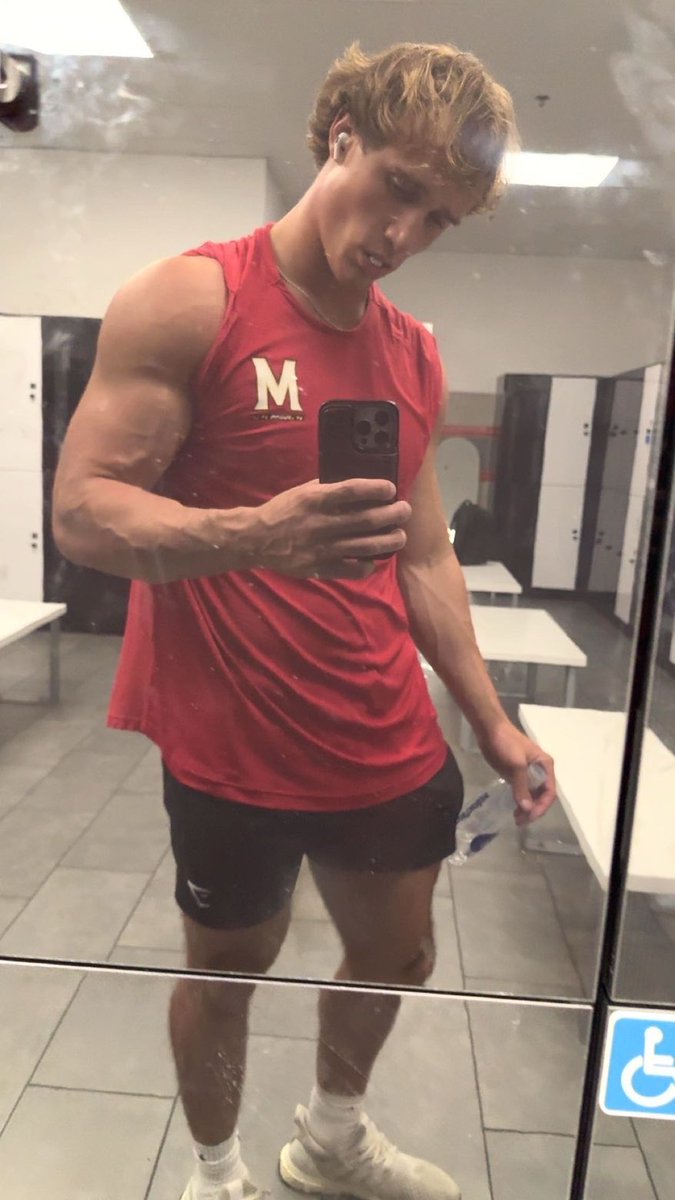 MASTERCADE1's tweet image. DM if you want to join me and my boys f@g farm😈