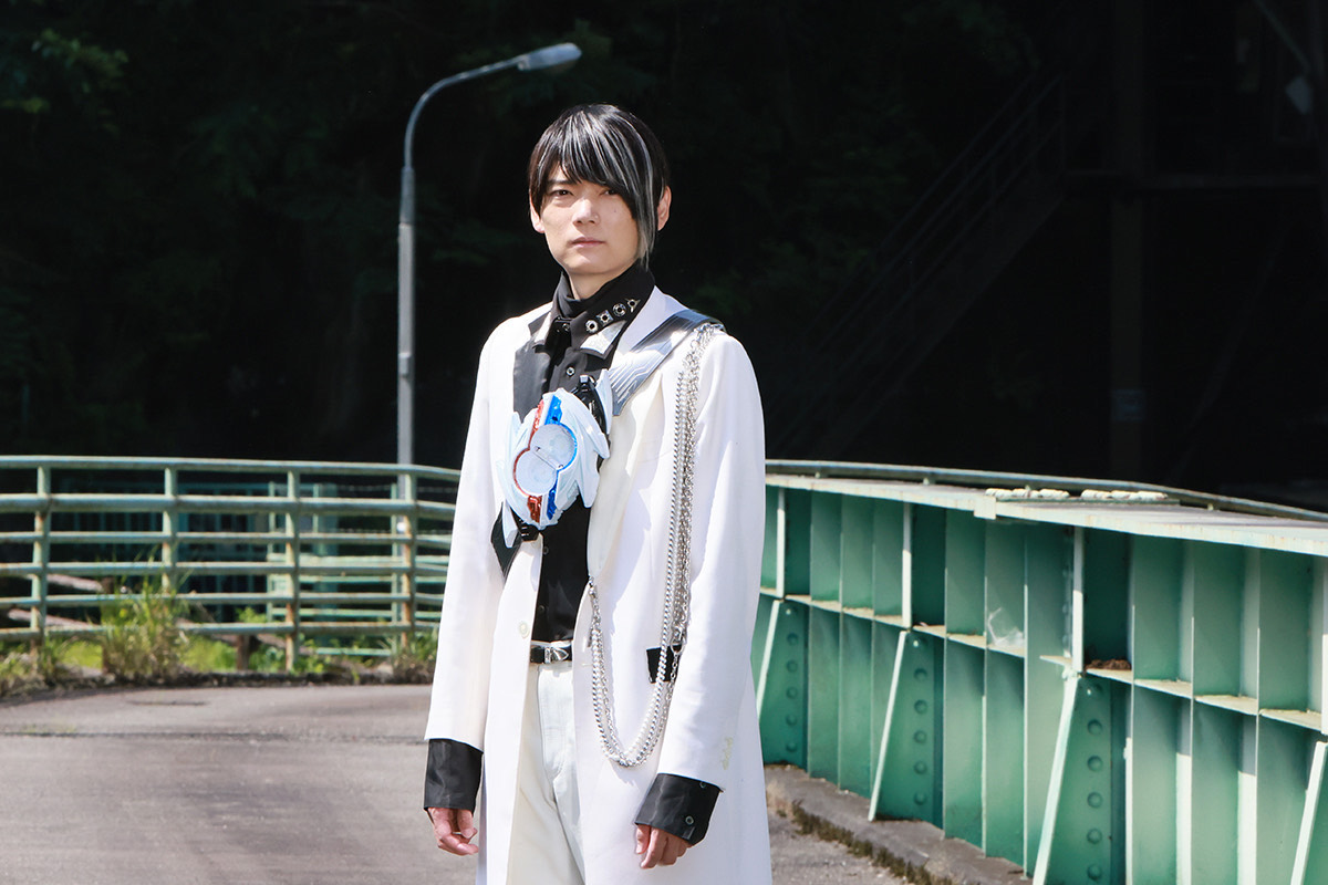 zeztz7toei's tweet photo. #仮面ライダーゼッツ 
Case17  逐う
【予告】https://t.co/4DXGCpv6aL

ミッション遂行中に発覚した
4年前のねむの失踪事件の新事実。
事件に関わっていた人物とは…
ノクスとザ•レディの計画が動きだす。

#ゼッツ #ZEZTZ 

🔻Case16の振り返りはこちら
https://t.co/Ng2b97X4U2 https://t.co/9OQ6zgpIO0
