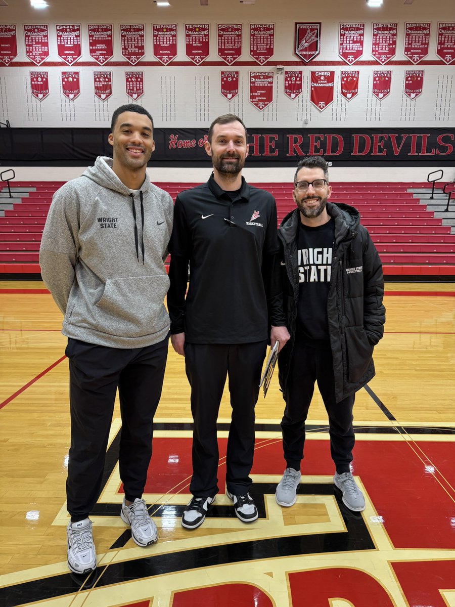 It was great having <a href="/John_Leonzo/">John Leonzo</a> and <a href="/PBain_/">Patrick Bain</a> come check out 2028 Guard <a href="/AbbiMader/">AbbiMader</a> 

Best of luck moving forward for the Wright State Raiders