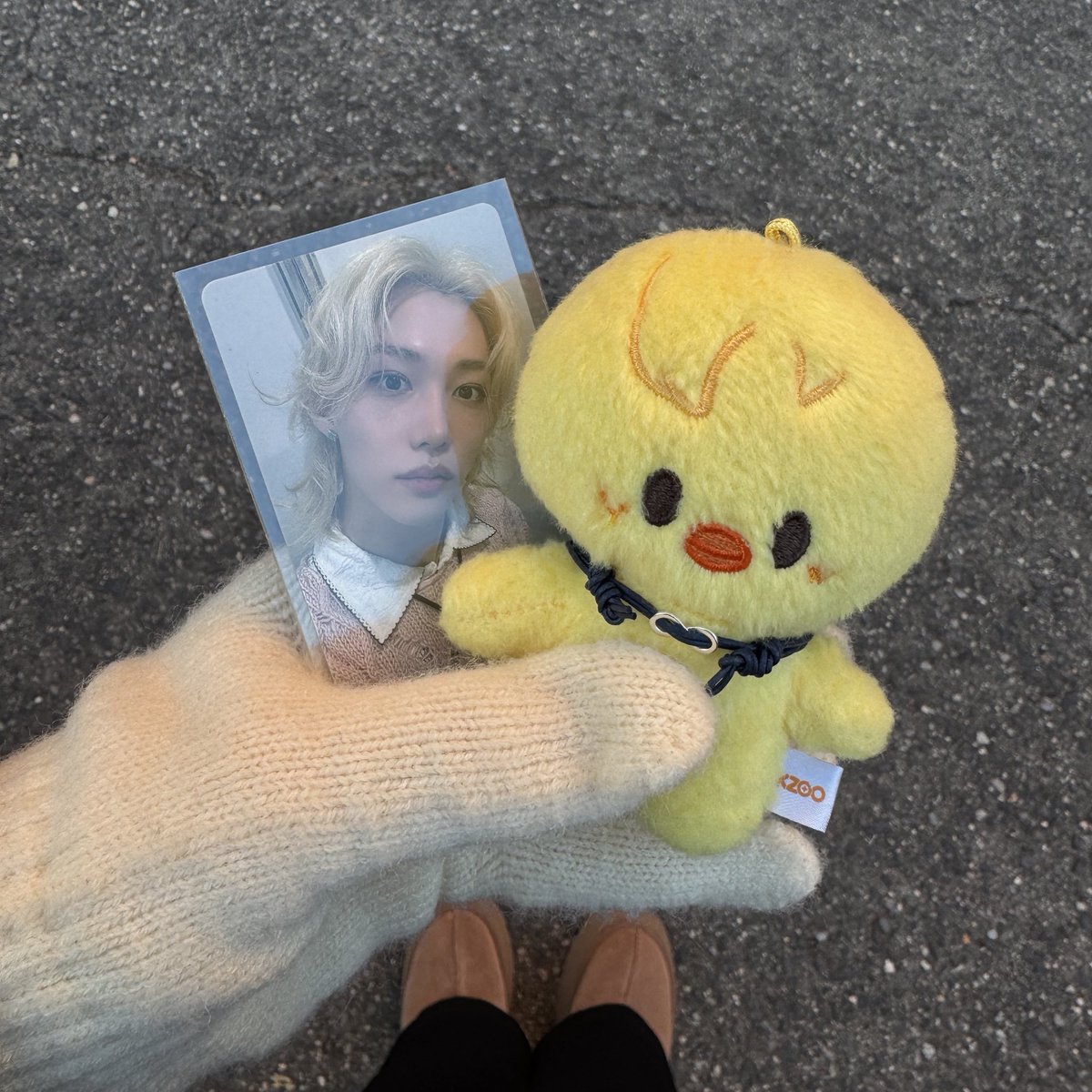 _da_lix_'s tweet photo. 初詣行ってきた🐥🤍 https://t.co/CuJrim0AbY