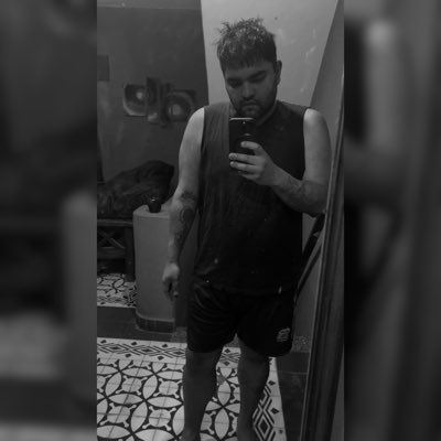germanflores28's tweet photo. #NewProfilePic https://t.co/DVSTEix3bq