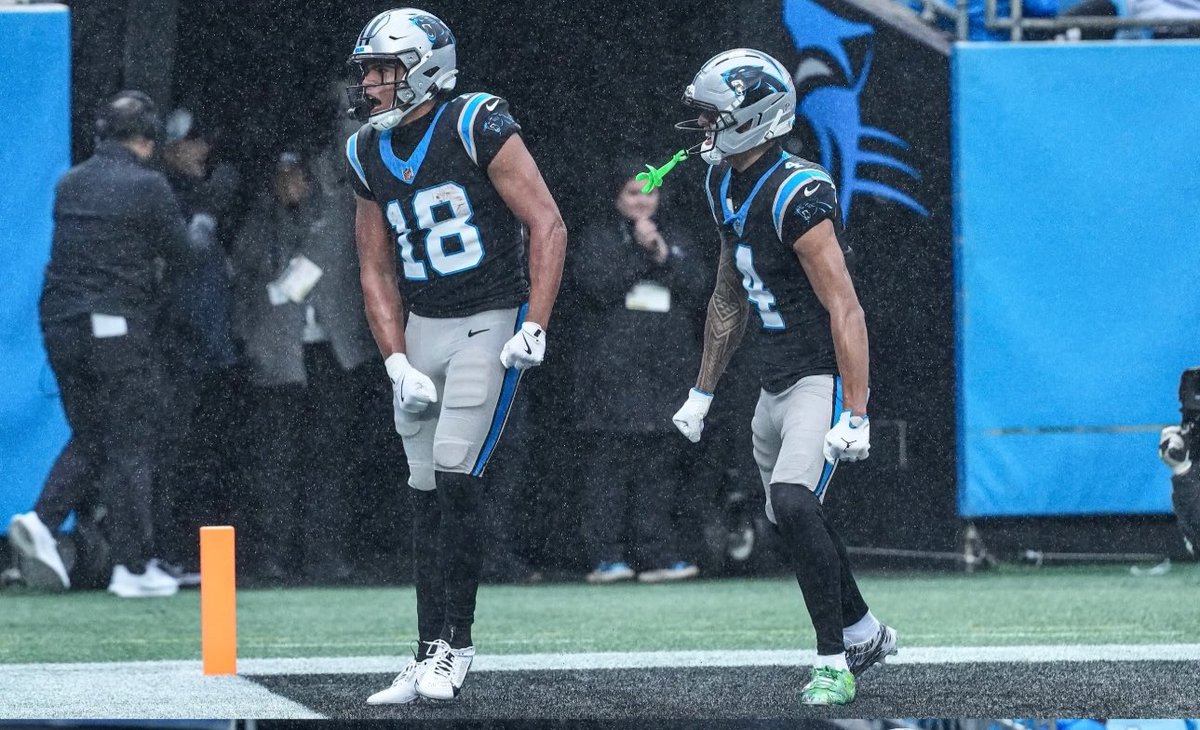 Khamp177's tweet image. Thank you 2 for saving my broke life.