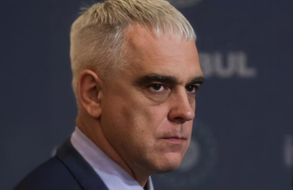 Олександра Поклада розглядають на голову СБУ...