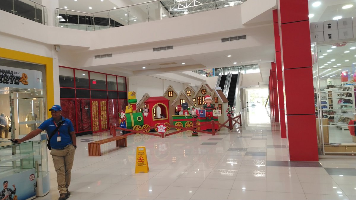 Un club completo lleno de diversión para toda la familia en #SantiagoMall segundo piso, Veraguas.

SPACE