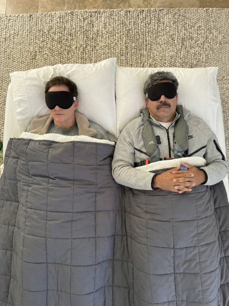 King of Crypto tweet media