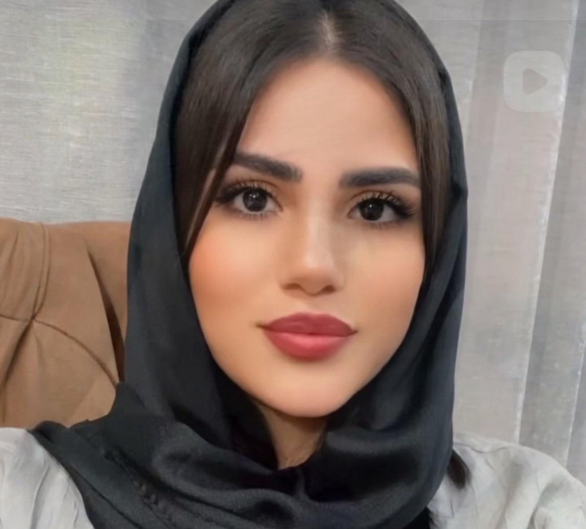 BREAKING:

The Islamic regime’s security forces have murdered another young anti-regime protester.

22-year-old Saghar Etemadi was shot in the face and fought for her life for 2 days in hospital before passing away moments ago