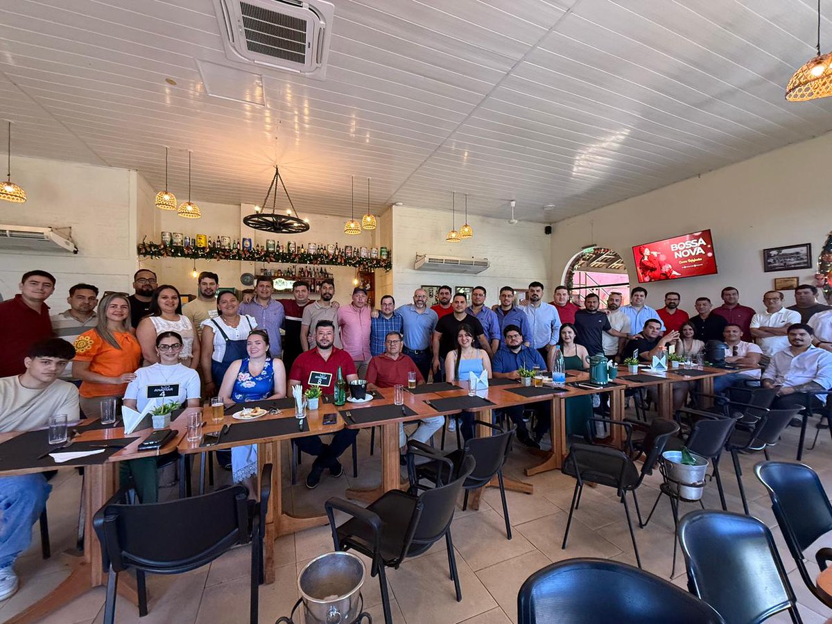 San Pedro: <a href="/enriquebernipy/">Enrique Berni</a> se reunió con el equipo de Fernando Benítez y ratificaron su apoyo a Renovación Gremial, con miras al <a href="/ConsejoParaguay/">Consejo de la Magistratura (CM)</a> y a la reelección de Berni.
Además, el equipo de Blas y Vicente Ferreira se suma al proyecto sellando el respaldo total en S. Pedro