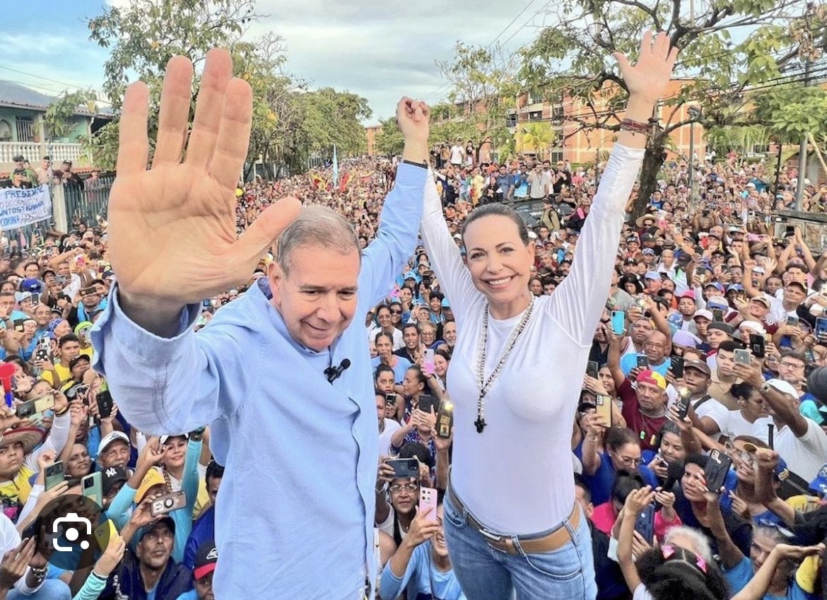 Venezuela has a leader and her name is @MariaCorinaYa. She has earned the respect, love and following of millions of Venezuelans through decades of hard work and great sacrifice. Venezuela voted for her in 2024. Remember that fact and share, share, share.