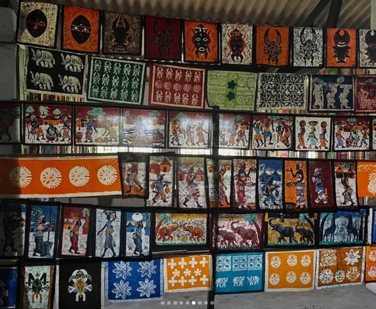 On this week's #podcast we catch up with <a href="/OnantaForbes/">Onanta Forbes</a> cruising along the African coast. Plus, <a href="/bookingcom/">Booking.com</a>'s travel trends for 2026 on what kind of experiences travelers are looking for this year. Listen now at bit.ly/4qf6ICb #travel #TravelTips