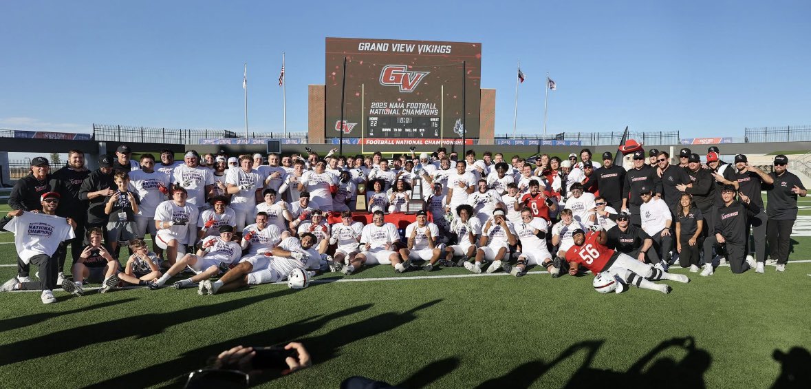 Argo42Argo's tweet image. EJ ERA 

Back to Back Undefeated National Champs #ProvedIt #B2B