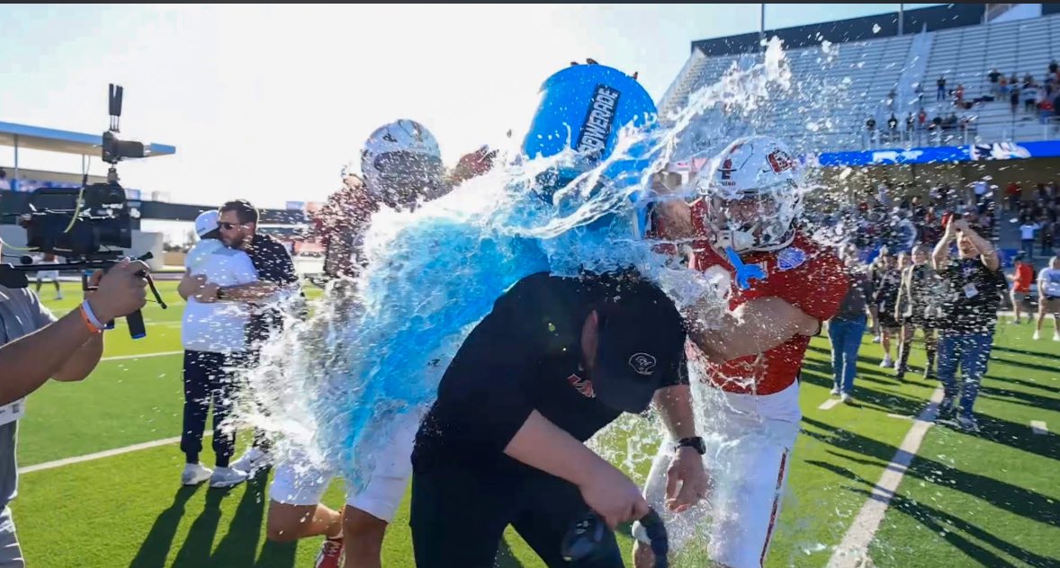 Argo42Argo's tweet image. EJ ERA 

Back to Back Undefeated National Champs #ProvedIt #B2B