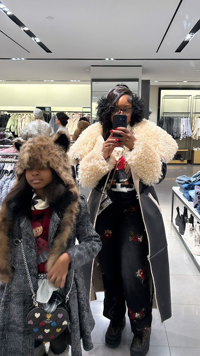 LakeDrownABitch's tweet image. As long as me &amp;amp; my daughter are alive, Polo will never go out of business..,,